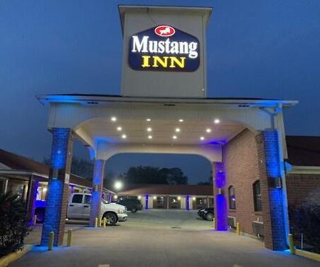 Mustang Inn Хюстън Екстериор снимка